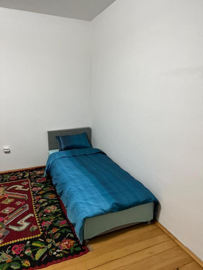 Almira Mujcic Apartman *